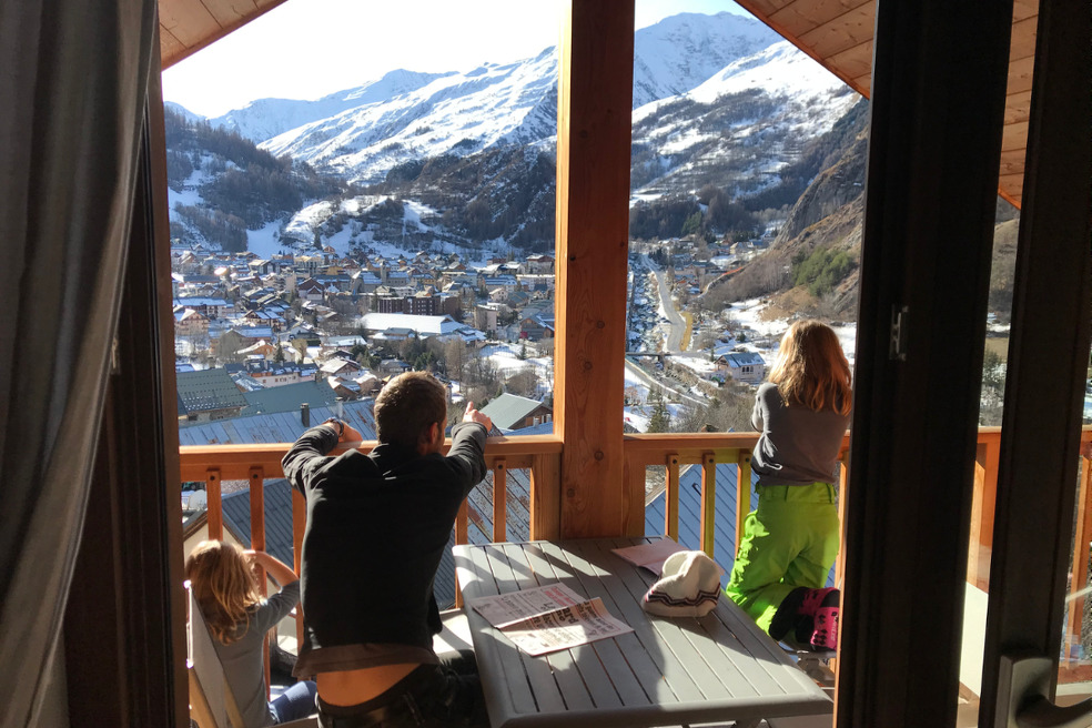 Family Apartment in Valloire for 6 people (ski resort)