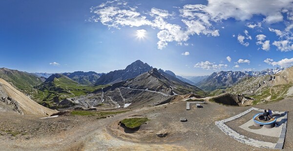 Col du Galibier - the Giant