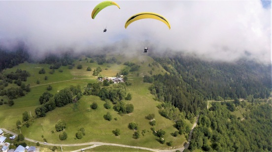 Paragliding - Lenvair Parapente