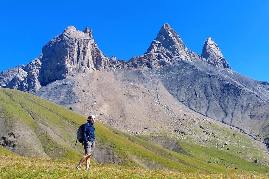 Tour des Aiguilles d'Arves - Stage 2 - From Chalet de la Croë to Chalet du Perron