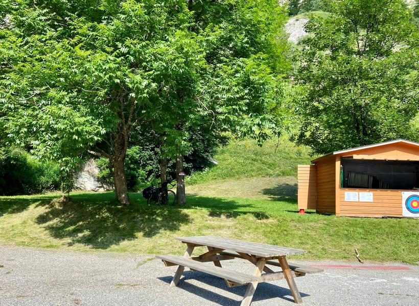 Picnic area at the tennis courts