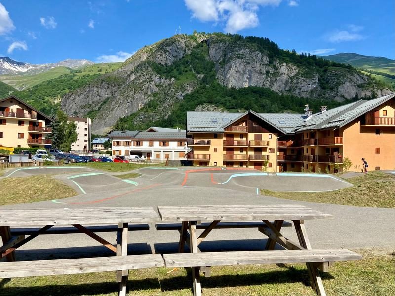 Valloire pumptrack picnic area