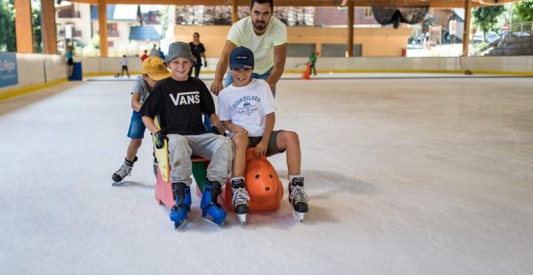 Philippe Candéloro Ice skating rink
