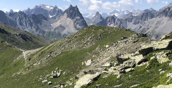 Ascent Grand Plateau, descent to Valmeinier's green lake - Mountain bike / ATV itinerary