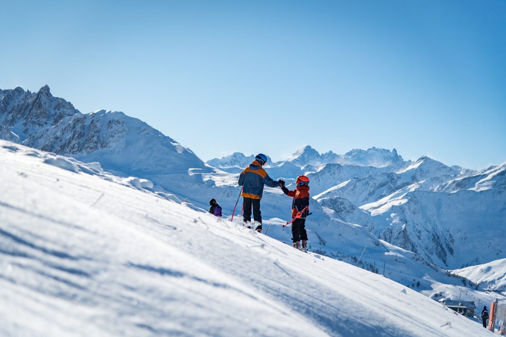 Pre-opening of the ski area_Valloire