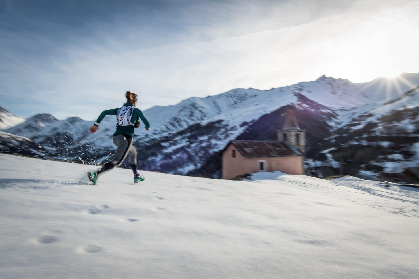 Courir dans la neige jusqu'au hameau de Poingt-Ravier