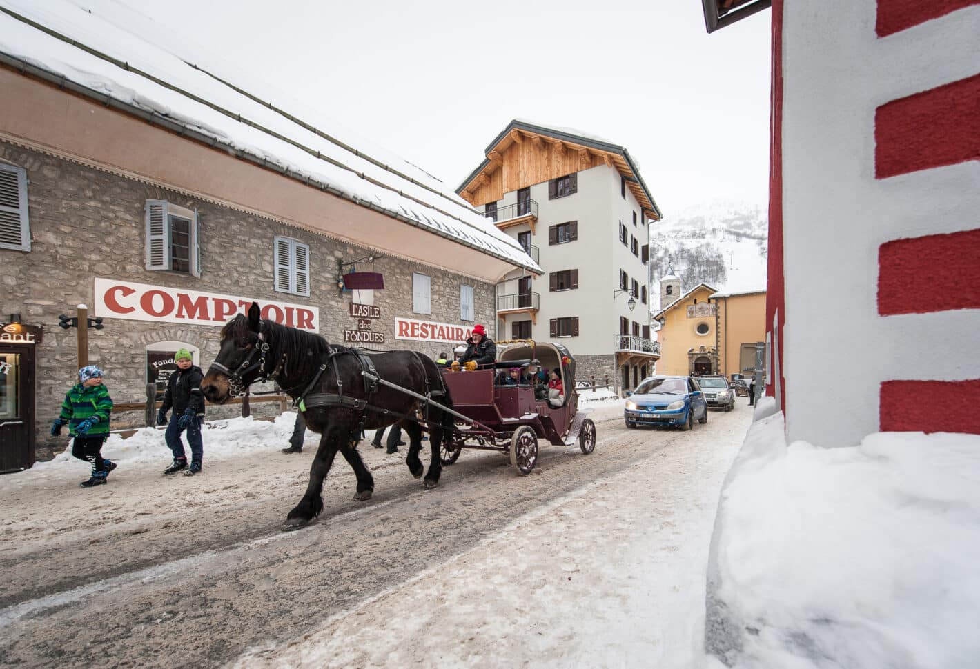 traineaux cheval hiver